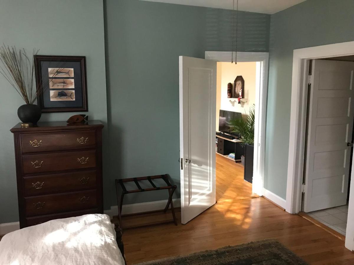 Charles Bass House Bed & Breakfast Южный Бостон Экстерьер фото