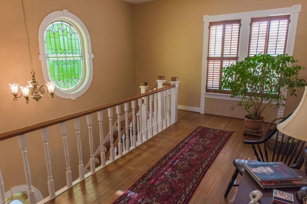 Charles Bass House Bed & Breakfast Южный Бостон Экстерьер фото