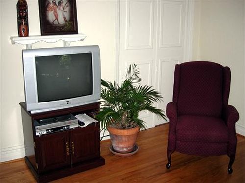 Charles Bass House Bed & Breakfast Южный Бостон Экстерьер фото